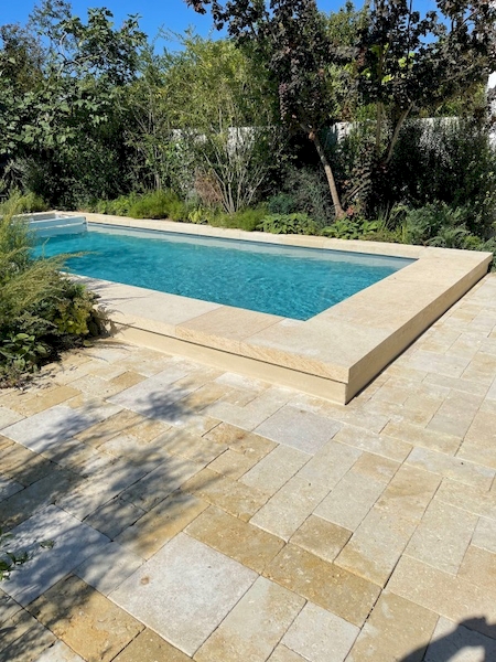 Notre zone d'activité pour ce service Trouver un jardinier professionnel déductible des impôts à Eysines en Nouvelle-Aquitaine